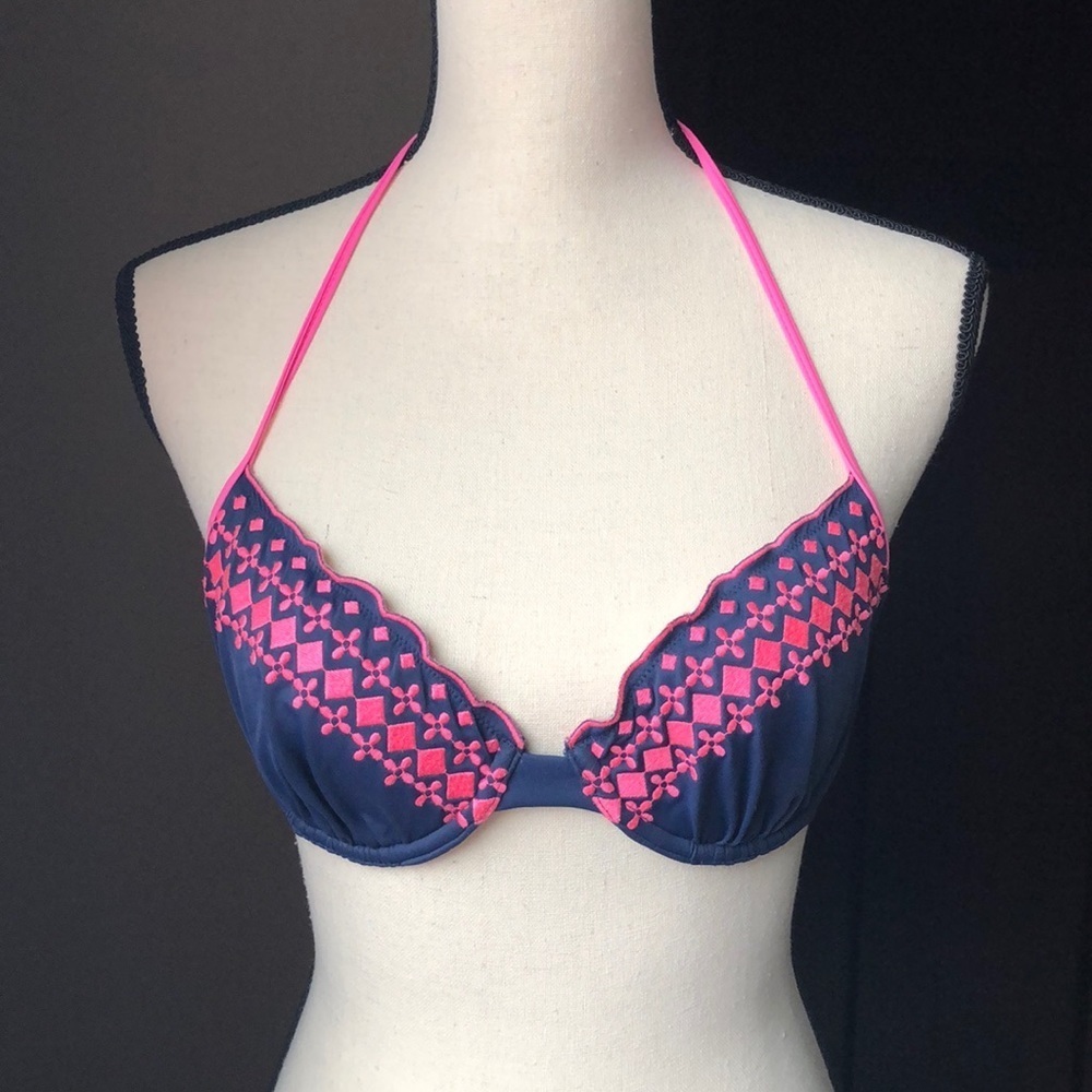 Gilly Hicks | Swimsuit Top